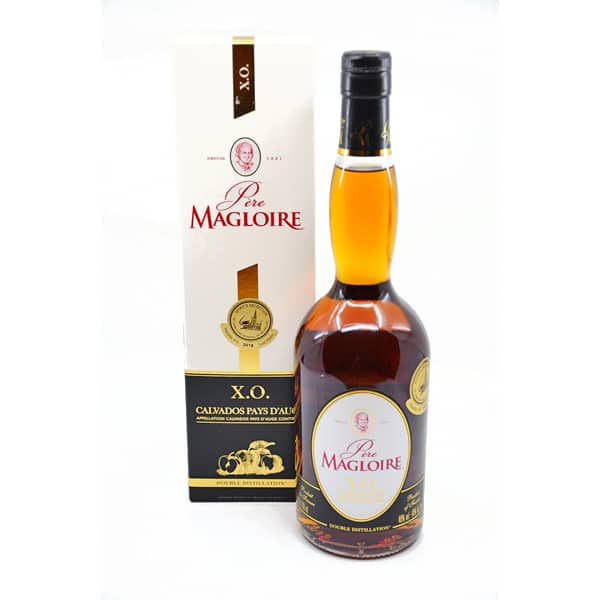 Calvados Pere Magloire XO + GB 40% Vol. 0,7l Liqueur Calvados